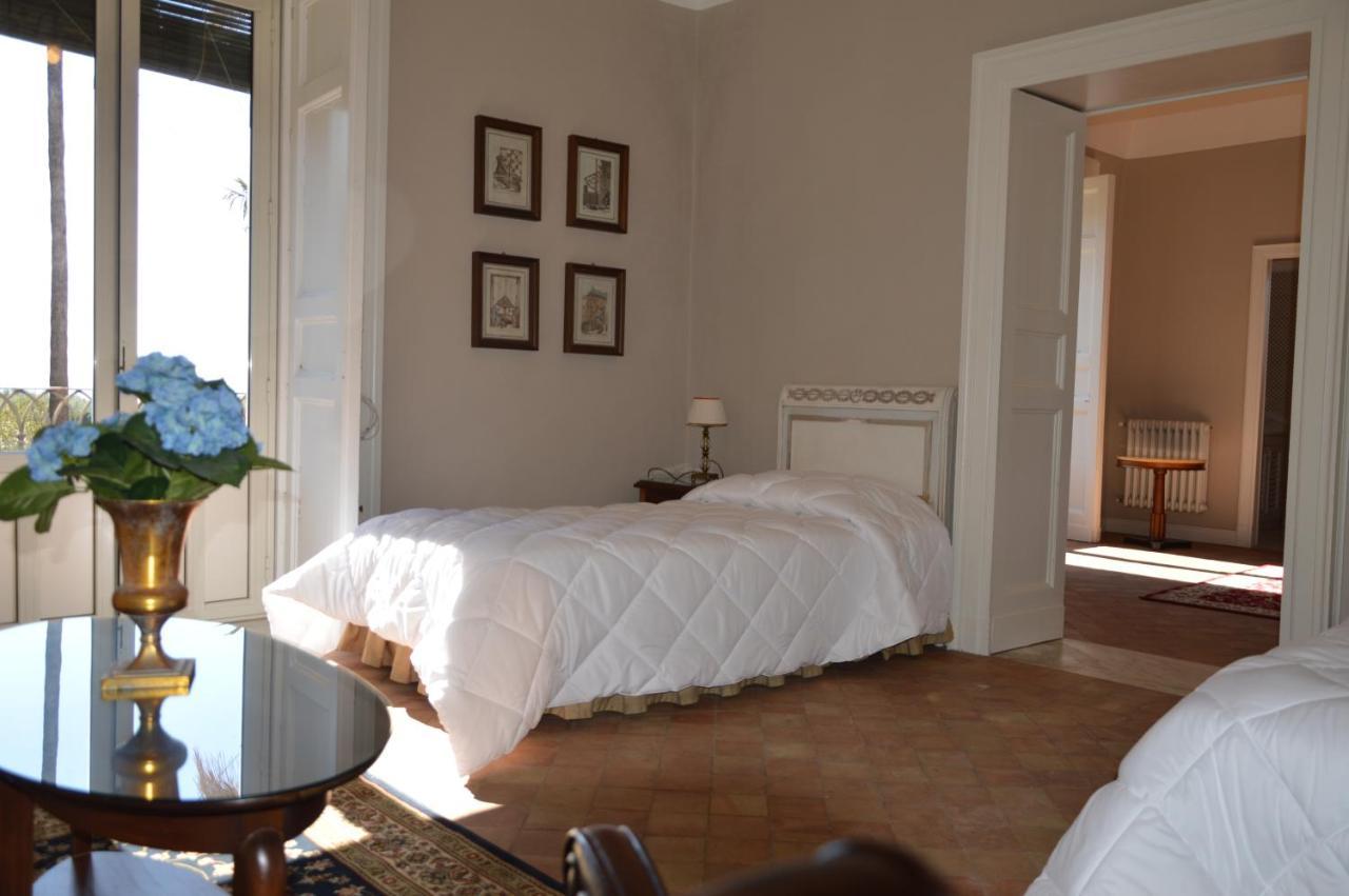 Bed and Breakfast Le Stanze Dei Mori - Quadrupla Con Bagno Privato Mascalucia Exterior foto