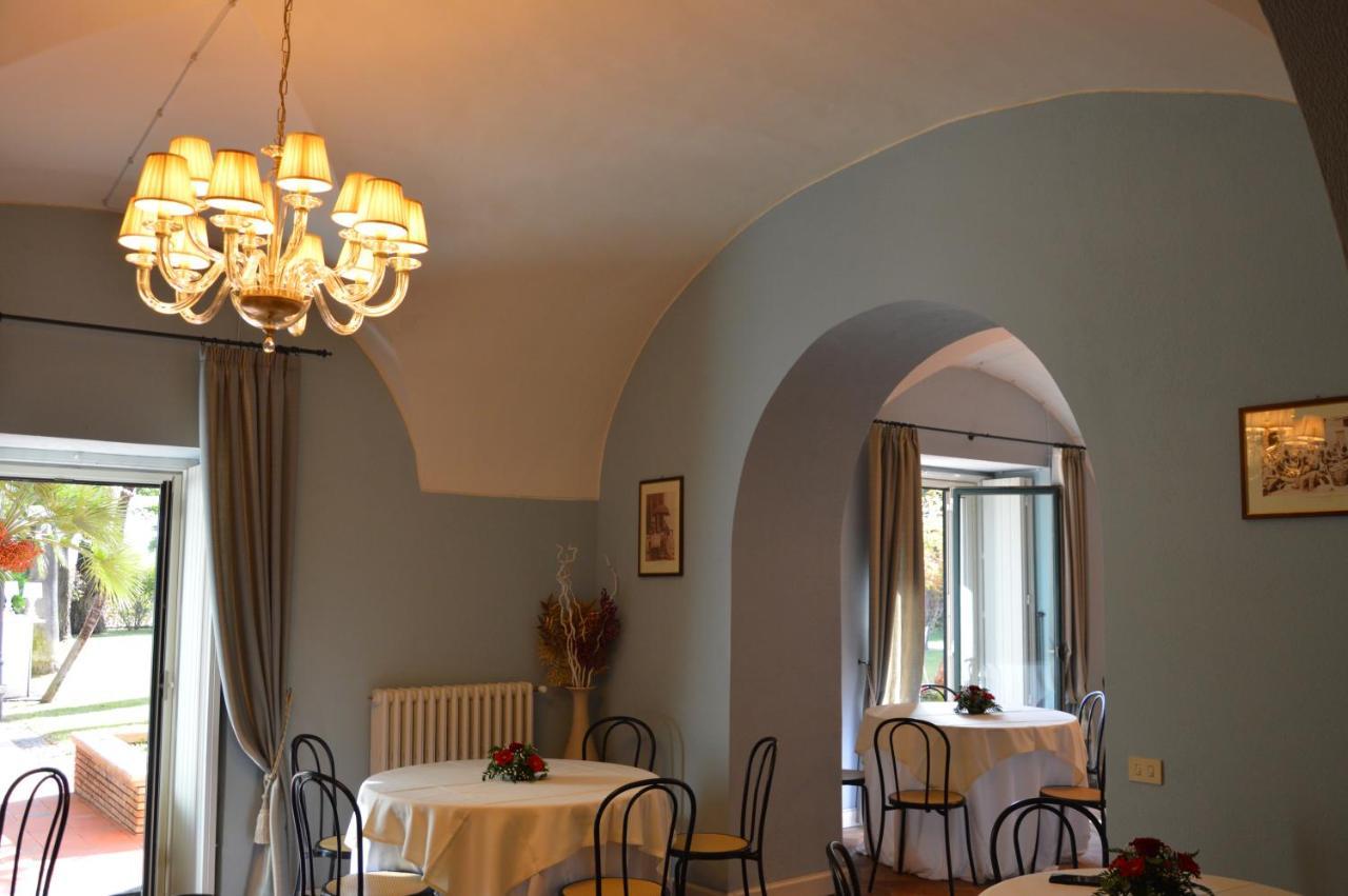 Bed and Breakfast Le Stanze Dei Mori - Quadrupla Con Bagno Privato Mascalucia Exterior foto